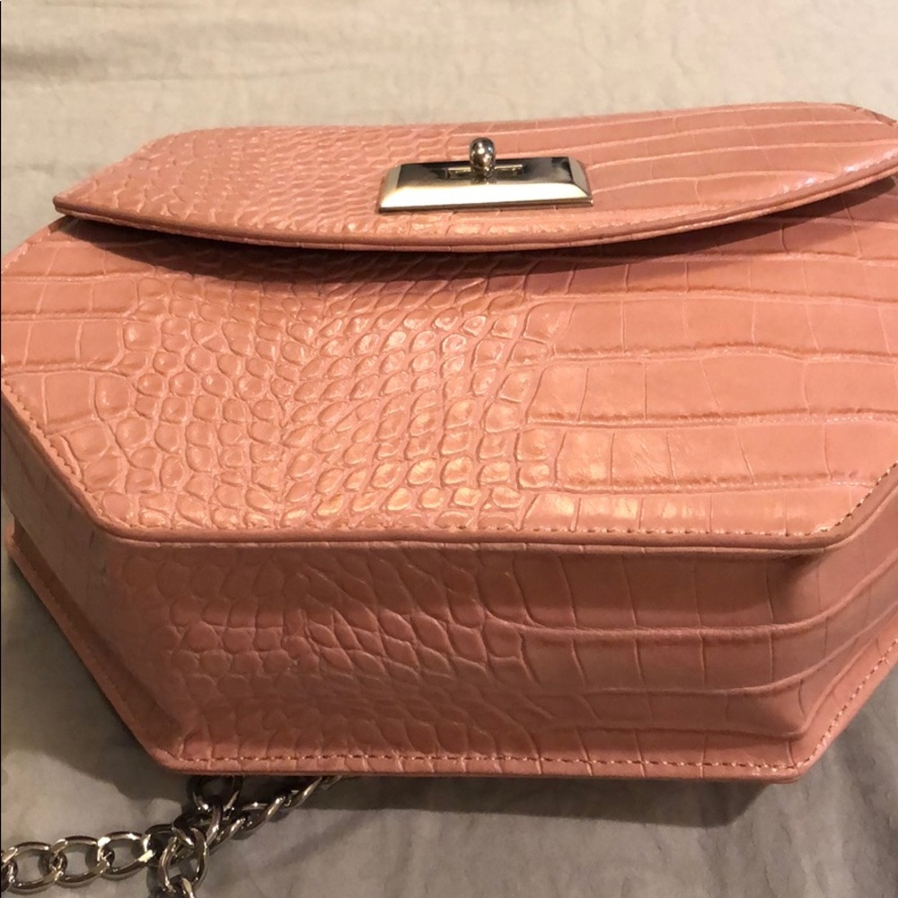 Snob Essentials Bianca Shoulder crossbody purse - Picture 7 of 8